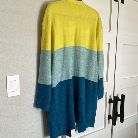 Block Striped Sweater Cartigan - Picture 5 of 5
